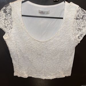 White floral crop top. Size Lg